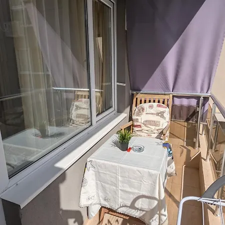 Apartmán Riviera In By Flat Mаnager Ravda