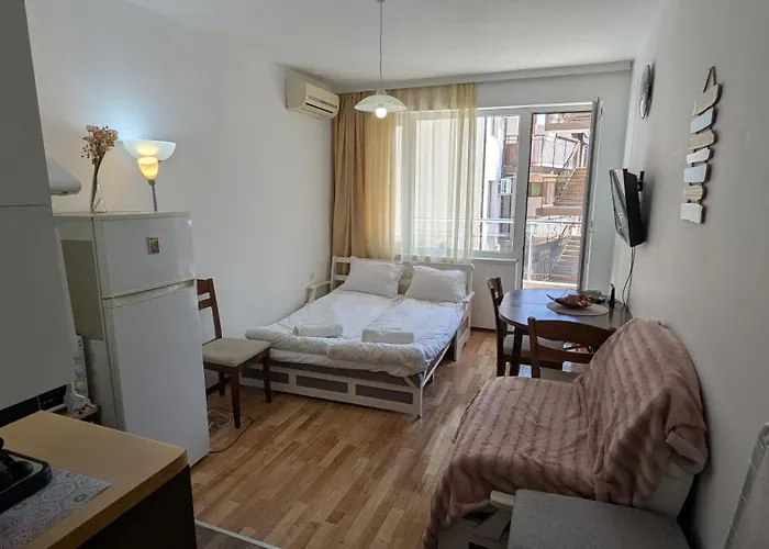 Lägenhet Riviera In By Flat Mаnager Ravda